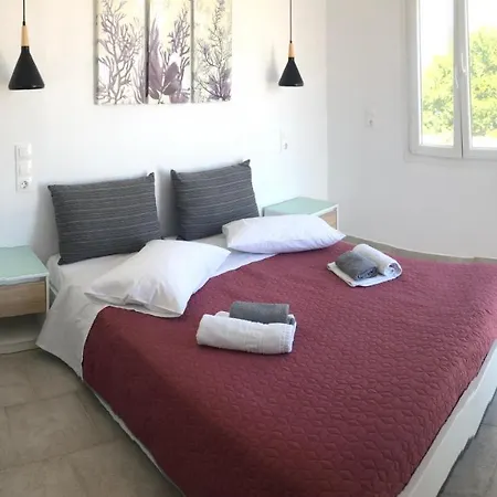 Apart Otel Evagelia's Place 3*
