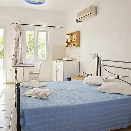 Evagelia's Place Lägenhetshotell Agios Ioannis Diakoftis