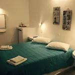 Evagelia's Place 4*
