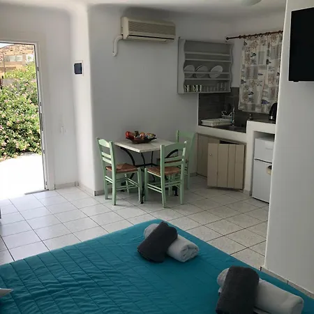 Evagelia's Place Апарт-отель 4*